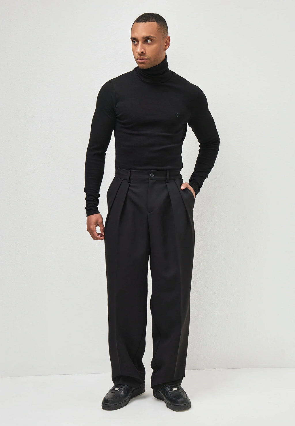 Trousers "Torae Black"